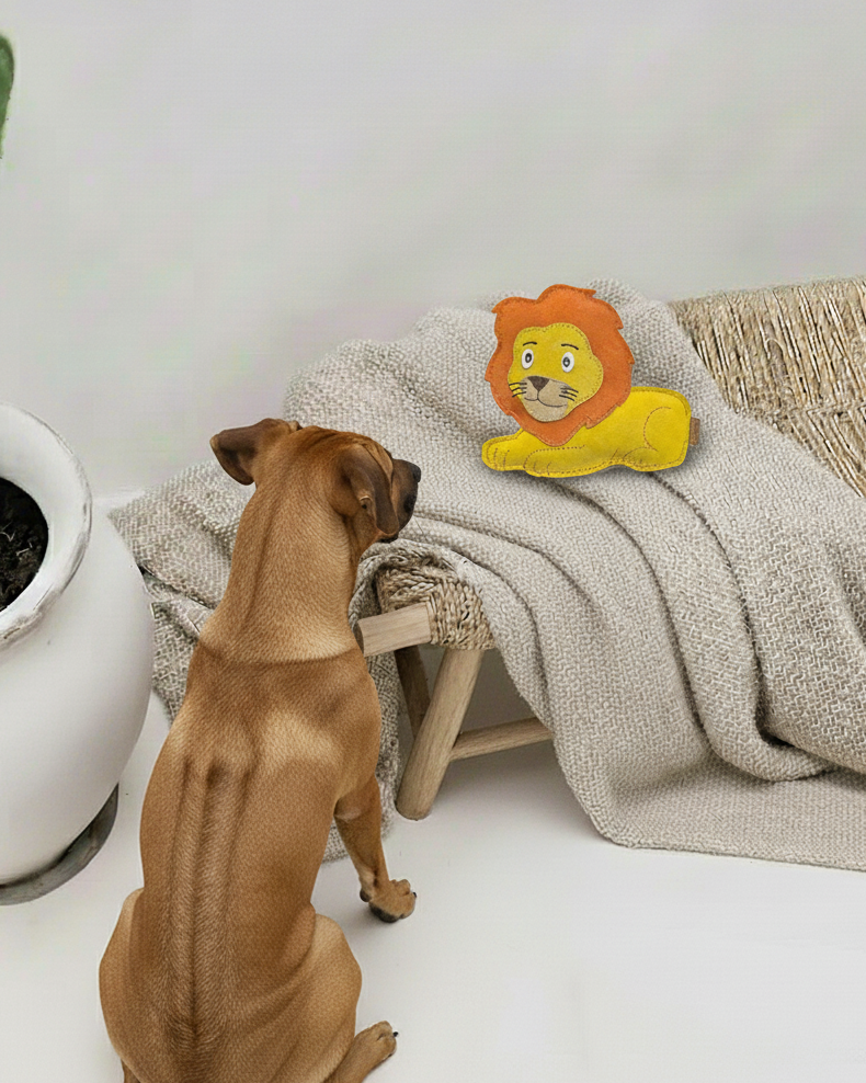 BUDDY. Hundespielzeug aus Leder Löwe