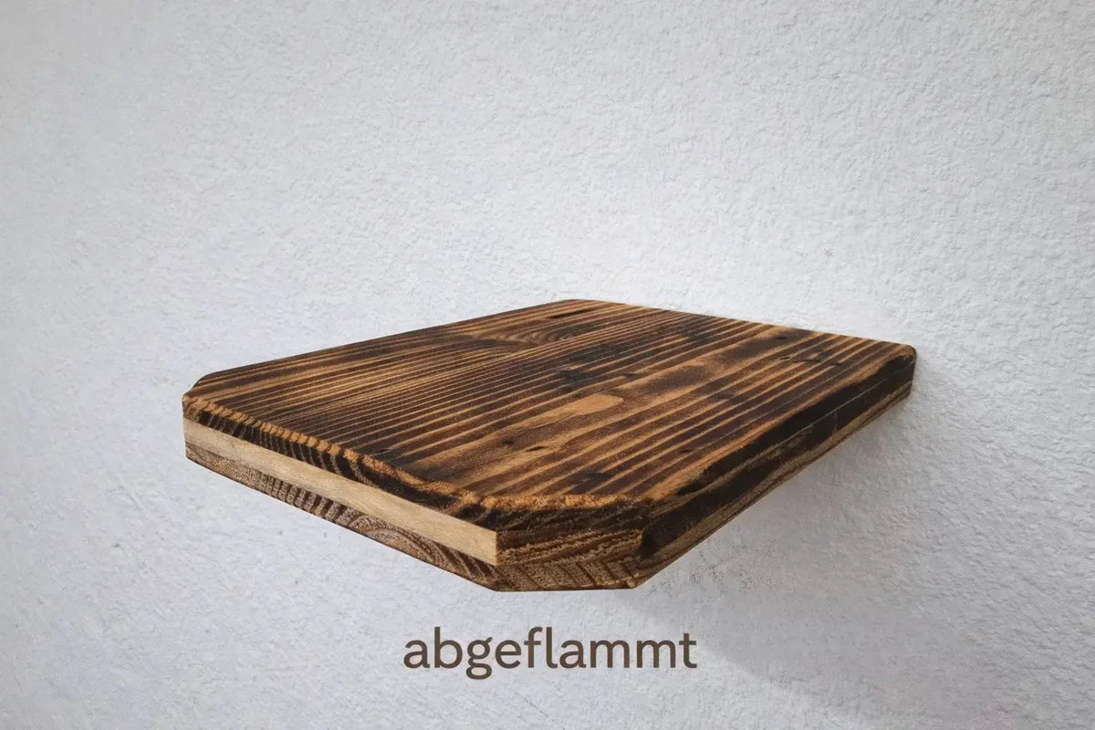 Eckpodest abgeflammt - Kletterpodest aus Massivholz für die Katzenwand