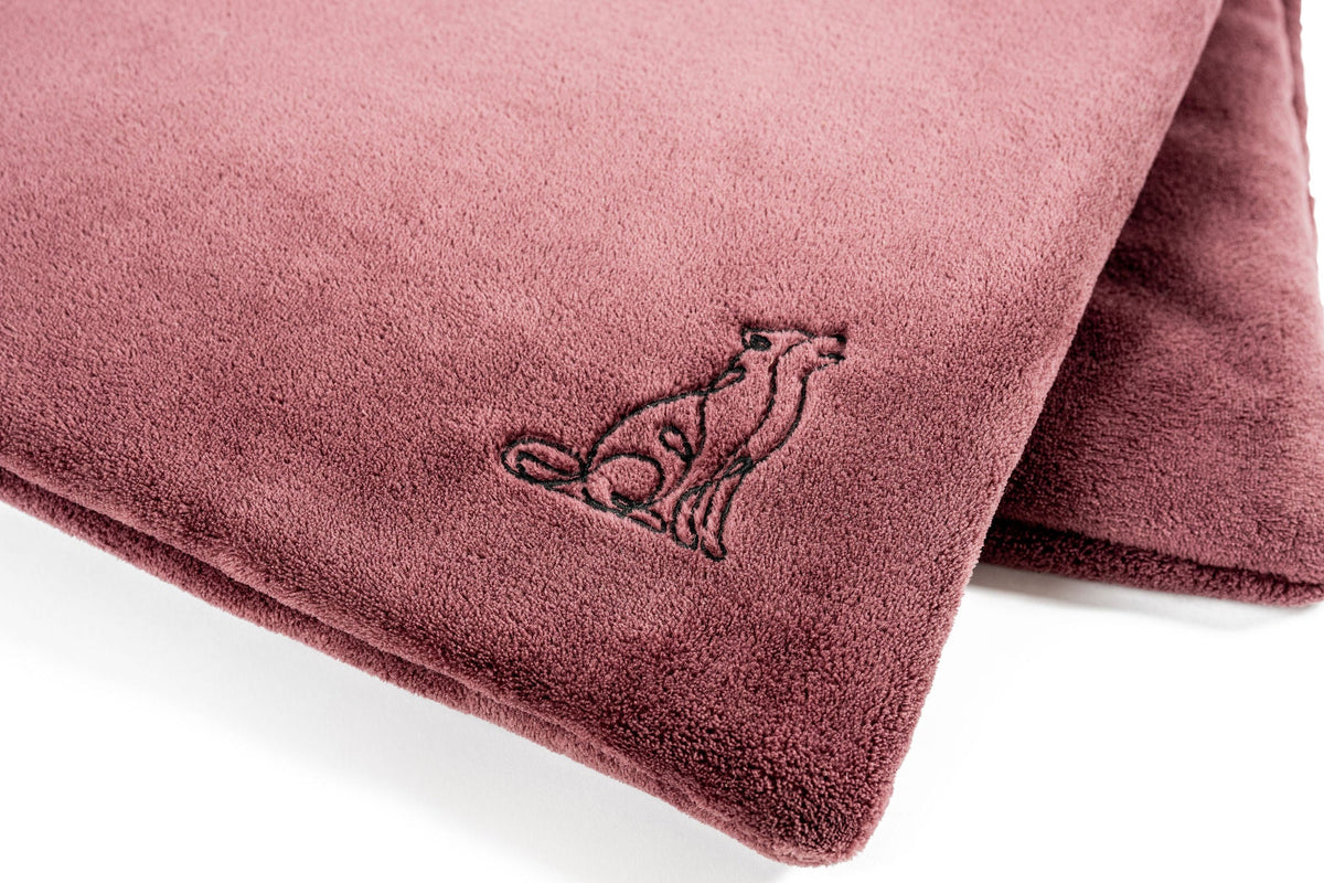 Hundedecke Emma Weinrot - Fleecedecke frei von Schadstoffen